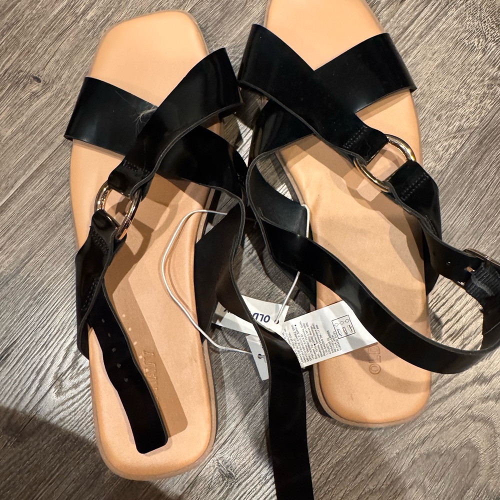 NWT Shiny Crossover Sandals